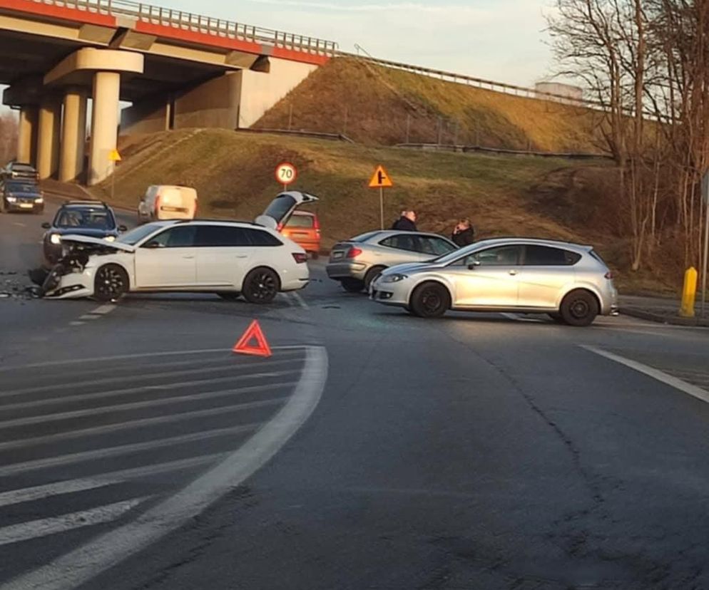 Do wypadku doszło na granicy Bytomia, Piekar Śląskich i Radzionkowa