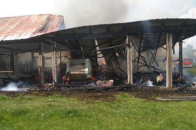 Potężny pożar pod Małkinią na Mazowszu