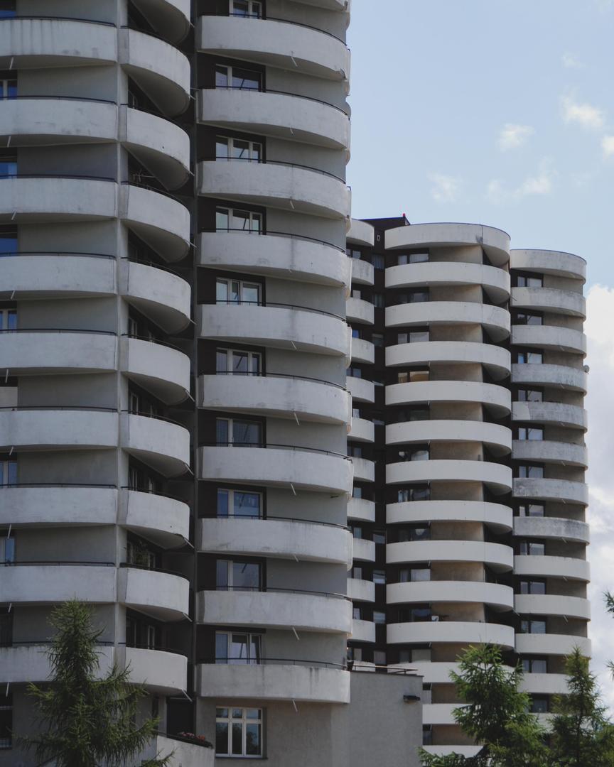 Kukurydze z Os. Tysiąclecia w Katowicach (od lat 80. do 1991 r.), arch. Henryk Buszko, Aleksander Franta