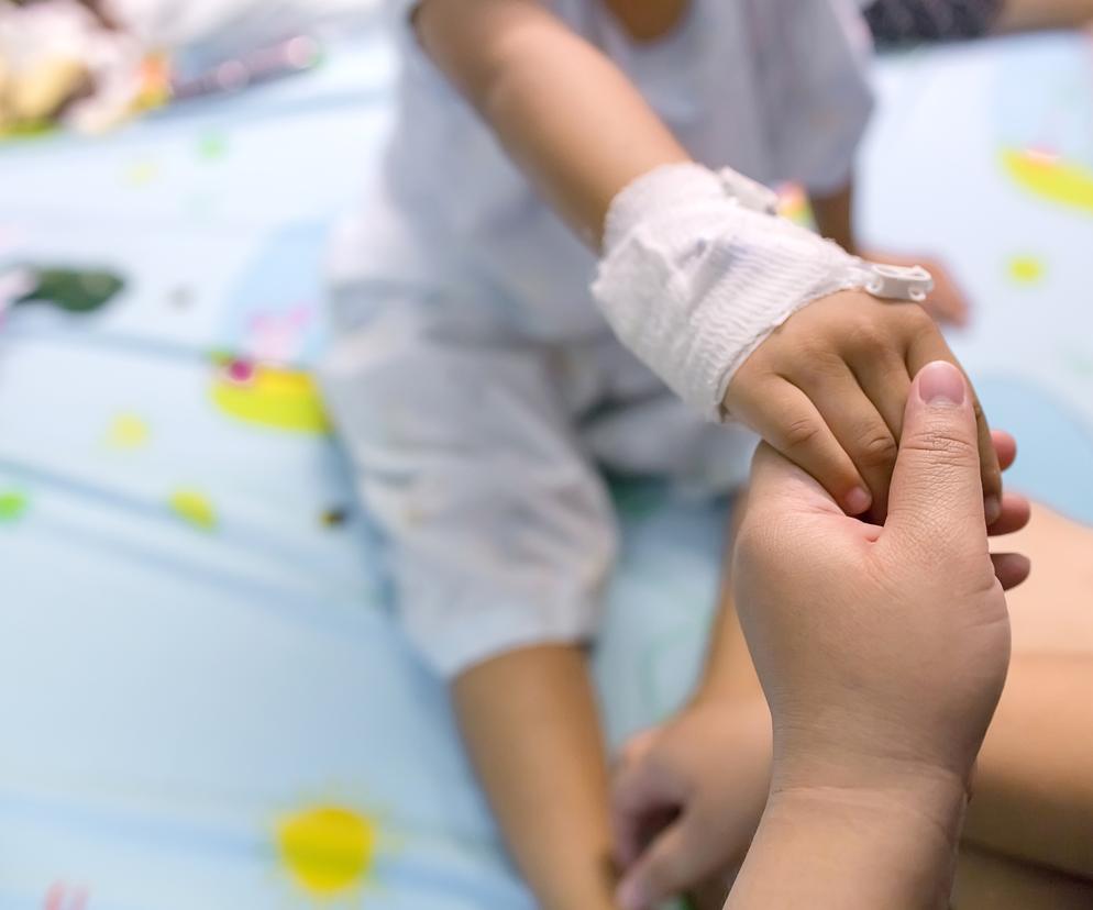 2-latka spędziła pod wodą 11 minut. Jej wybudzenie ze śpiączki okrzyknięto cudem