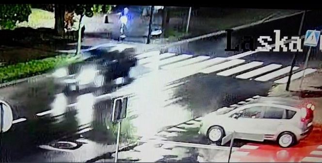 Zduńska Wola. 12-latka na hulajnodze potrącona na przejściu. W momencie wypadku nie miał kasku [ZDJĘCIA].