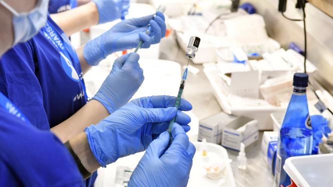 szczepienie szczepionka covid koronawirus pandemia