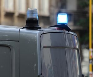 Wypadek na Wildzie. 89-letnia pasażerka wypadła z jadącego tramwaju