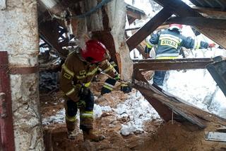 Zawalił się dach budynku gospodarczego w Lipnicy. Zginęły zwierzęta!