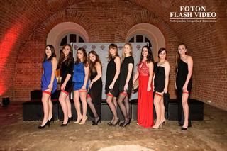 Studniówka w liceum im. Dobiszewskiego [ZDJECIA]