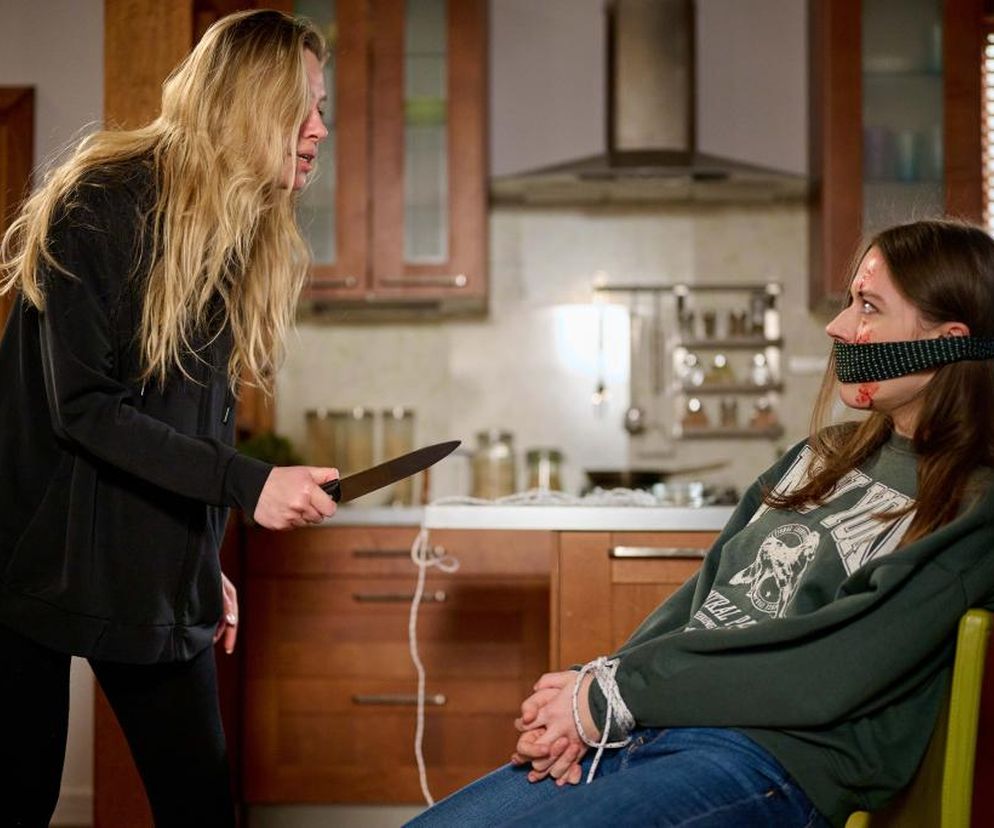 Na Wspólnej, odcinek 3833: Śmierć Uli?! Była Natana zwiąże ją i zacznie grozić nożem - ZDJĘCIA