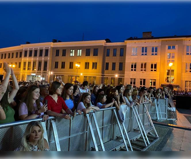 Dni Miasta Białegostoku 2024. Enej i Margaret przyciągnęły tłumy na Rynek Kościuszki [ZDJĘCIA]