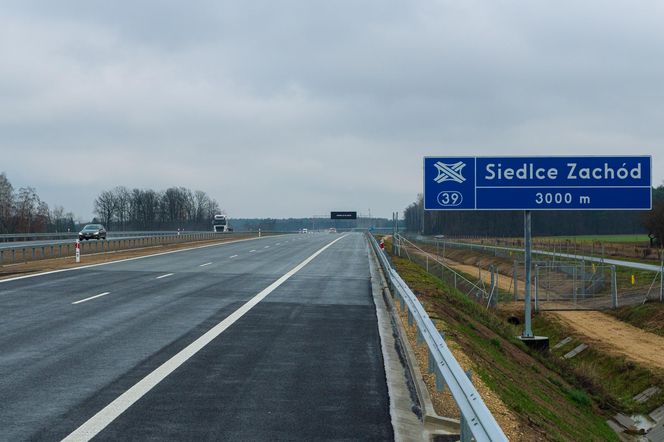 Z Warszawy do Siedlec pojedziemy autostradą. Odcinek Groszki - Siedlce Zachód już otwarty