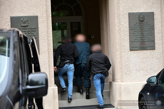 Afera korupcyjna na Podkarpaciu. Inspektor brał łapówki od ukraińskich kierowców