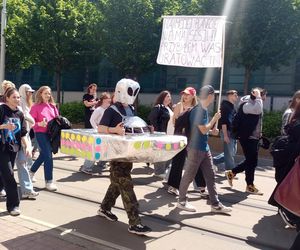 Korowód studencki rozpoczyna Juwenalia Śląskie 2025 w Katowicach