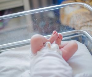 Pielęgniarki go ochrzciły, chodziły z nim na spacery. Staś znalazł rodzinę