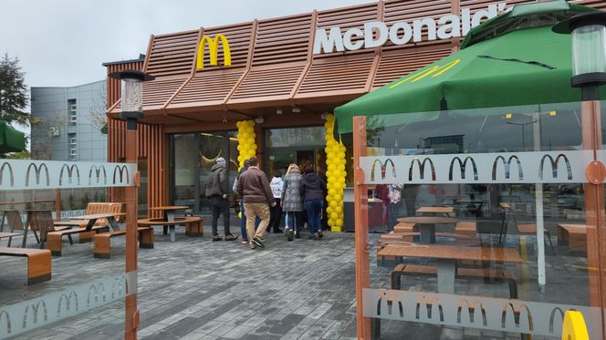 Nowy McDonald’s w Bydgoszczy otwarty! Byliśmy w środku 