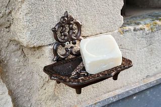 Piękne i praktyczne mydelniczki