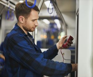 Zobacz, jak wygląda praca od zaplecza! Przyjdź na Dzień Zaplecza Technicznego w MPK Wrocław i dołącz do zespołu fachowców