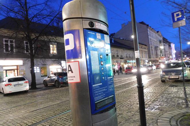 Strefa Płatnego Parkowania w Krakowie nadal zawieszona. Wszystko przez koronawirusa