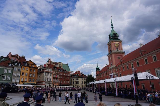 Święto Policji 2024. Uroczystości na placu Zamkowym w Warszawie