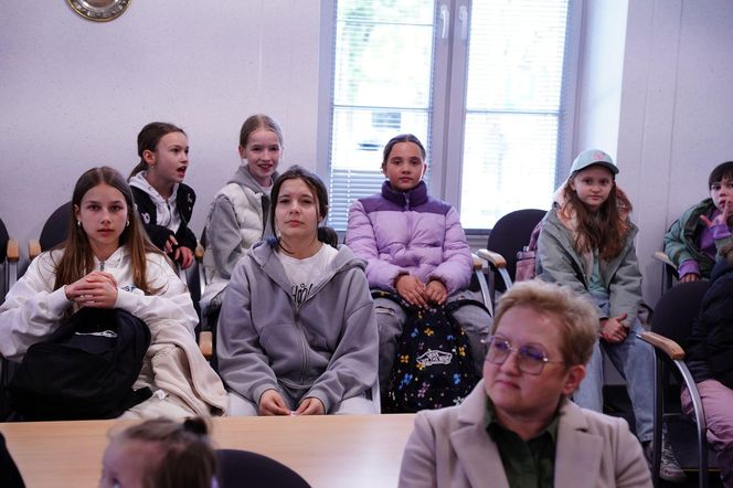 Siatkarze KPS-u z medalami na szyi, dziękowali kibicom za udany sezon