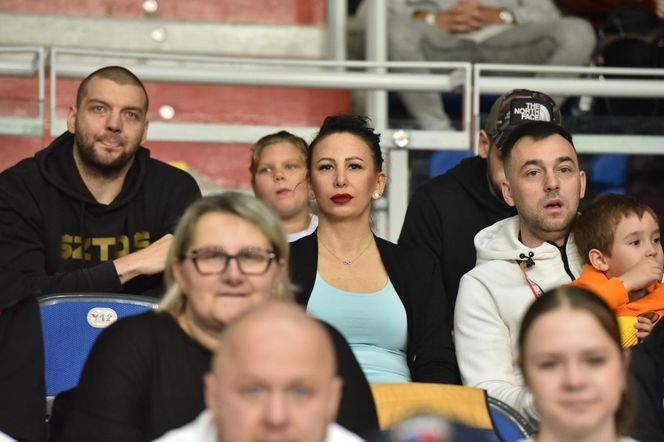 Arriva Lotto Twarde Pierniki Toruń - Legia Warszawa, zdjęcia kibiców i zawodników z meczu Orlen Basket Ligi