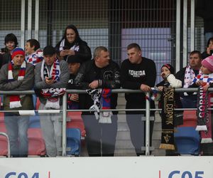 Górnik Zabrze zmierzył się z Zagłębiem Lubin. Kibice rozgrzewali piłkarzy z trybun