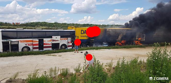 Wypadek na drodze krajowej nr 1 w Bogusławicach