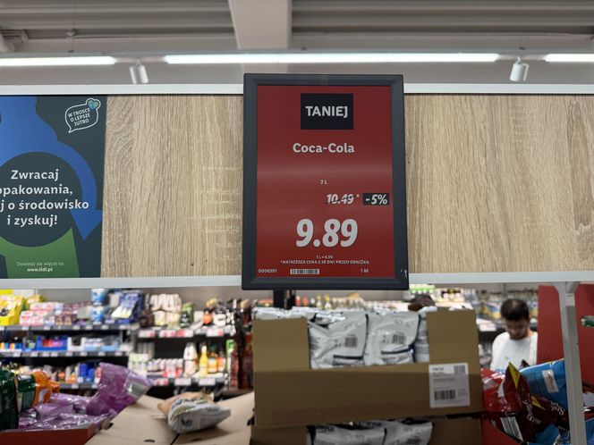 W poniedziałek była w promocyjnej cenie - 9,89 zł, ale to wciąż prawie dwa razy drożej niż na Litwie