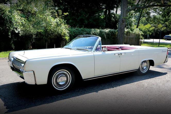 Lincoln Continental Convertible / limuzyna Johna Fitzgeralda Kennedy'ego