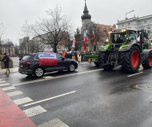 Strajk rolników w centrum Zielonej Góry. Przedsiębiorcy wyjechali na ulice 