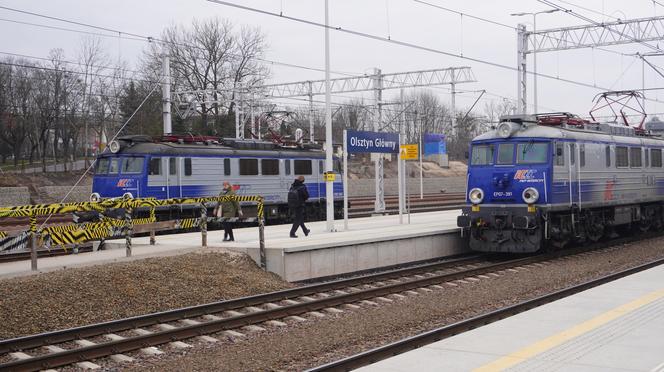 Dworzec Olsztyn Główny coraz bliżej. Postępują prace przy budynku oraz na peronach