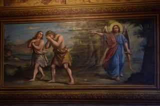 To dawna małopolska wieś rycerska. Znajduje się w niej najpiękniejsza łemkowska cerkiew