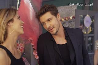 M jak miłość po wakacjach 2023. Marcin (Mikołaj Roznerski), Kama (Michalina Sosna)