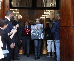 Pogrzeb Stanisława Soyki. Muzyka żegnają tłumy