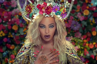 Coldplay: teledysk z Beyonce budzi kontrowersje! Sprawdź, co nie spodobało się internautom 