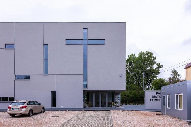 Kościół Matki Boskiej Pompejańskiej na Białołęce w Warszawie