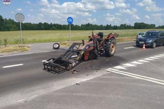 Niby wszyscy trzeźwi a traktor stracił koła, o BMW lepiej nie wspominać 