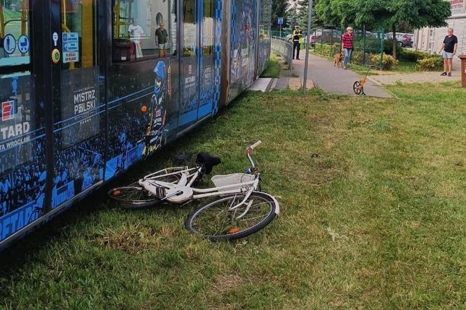Tramwaj potrącił rowerzystkę przy ul. Gwareckiej we Wrocławiu. MPK wydało komunikat