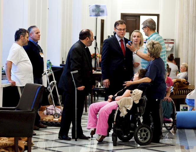 opiekunowie niepełnosprawnych