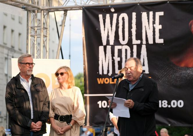 Protest w obronie TVN w Warszawie