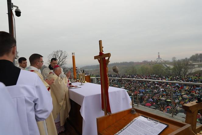 Abp. Marek Jędraszewski w Łagiewnikach