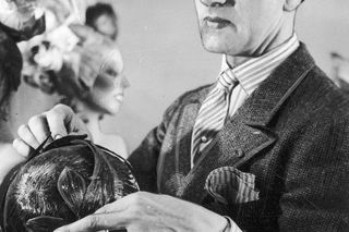 Imperium fryzjerskie Antoniego Cierplikowskiego: Jak syn szewca został pionierem damskich salonów piękności