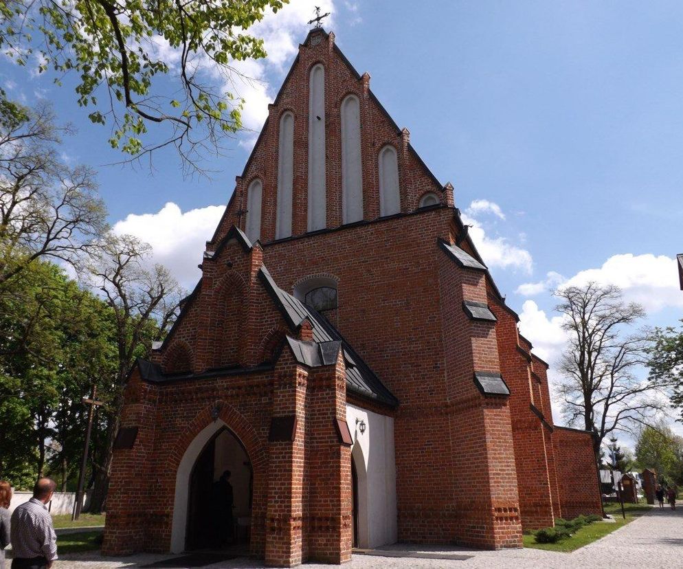 Sanktuarium św. Stanisława Biskupa i Męczennika w Piotrawinie