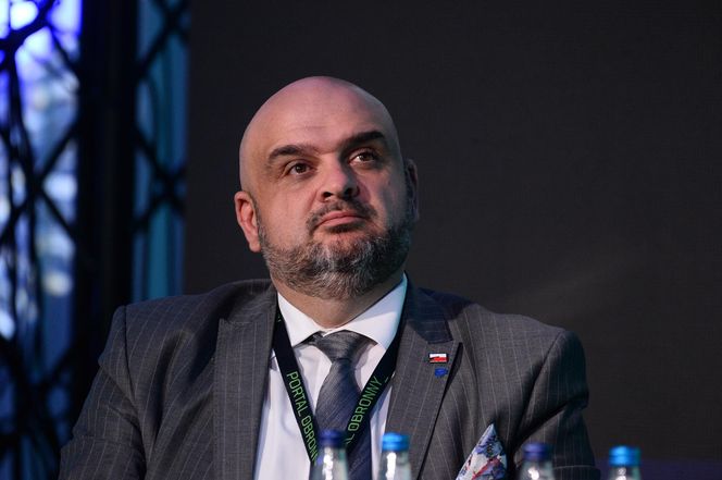 Odporność infrastruktury krytycznej w obliczu zagrożeń hybrydowych i konwencjonalnych