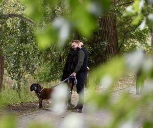 Jacek Ozdoba odpoczywa z żoną po ślubie