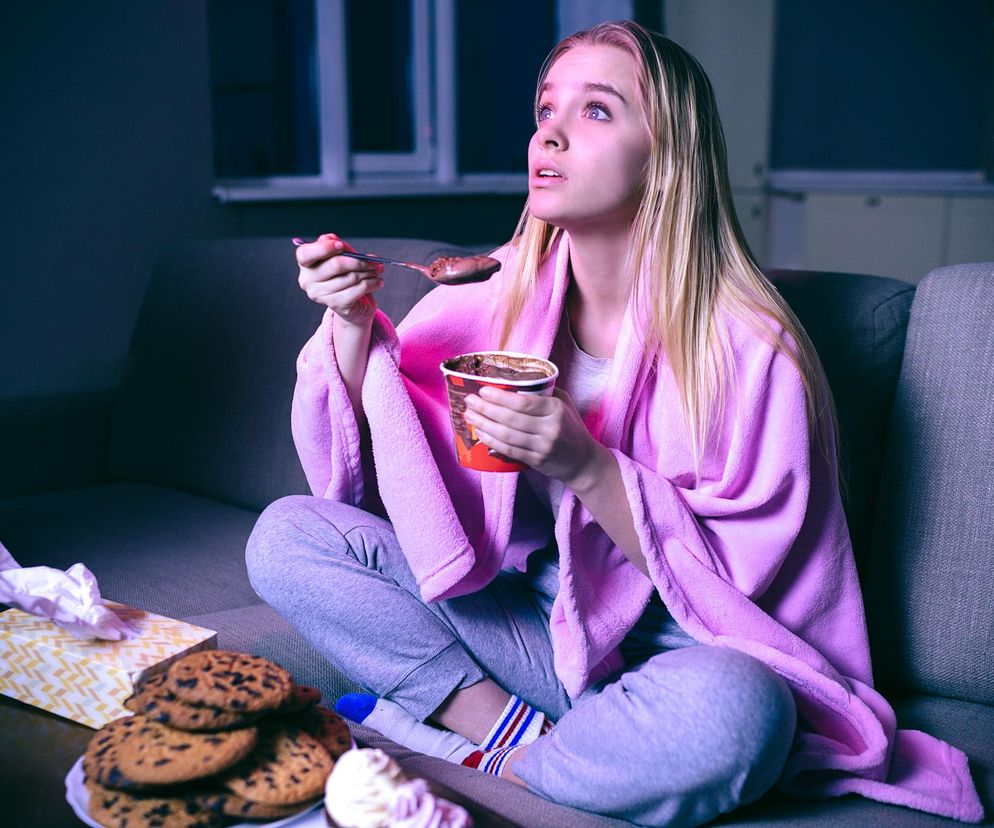 Przesadziłaś wieczorem ze słodyczami? 4 zasady, które obniżą poziom cukru kolejnego dnia