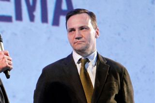 Radosław Sikorski dla Guardian: „Kreml nas testuje”. Polska będzie się szkolić z Ukraińcami