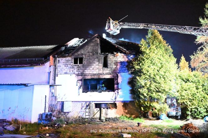 Pięć osób zginęło w pożarze w Pszowie. Wojewoda ujawnił brutalne fakty