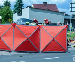 Śmiertelny wypadek w Lędzinach. Nie żyje 66-letnia pasażerka samochodu osobowego