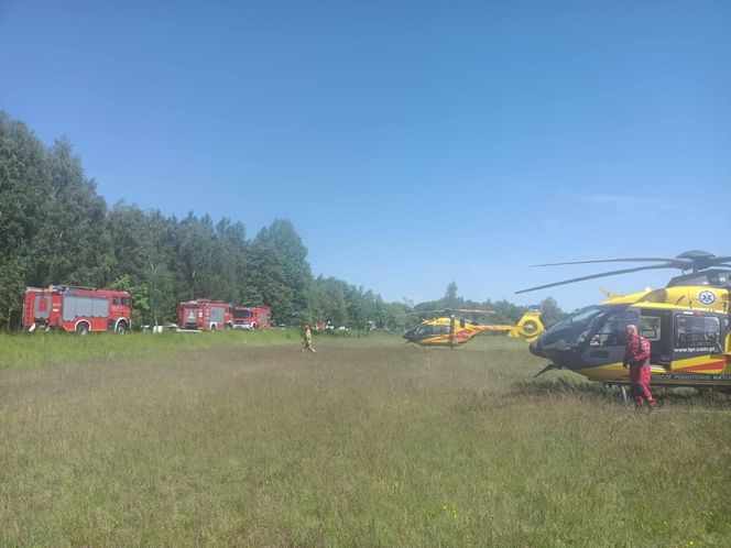   Wypadek autobusu szkolnego na Mazurach. Rannych kilka osób, droga zablokowana!