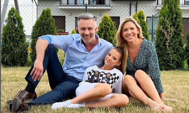 Pierwsza miłość po wakacjach. Stasia (Maja Oświecińska), Artur (Łukasz Płoszajski), Dorota (Magdalena Wróbel)