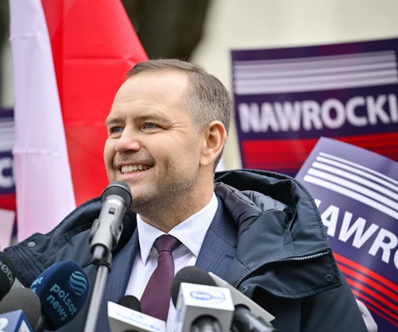 Karol Nawrocki uważa, że mieszkanie kupił w sposób legalny