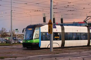 Tramwaj lub autobus zamiast samochodu. Kibice pojadą za darmo na mecz